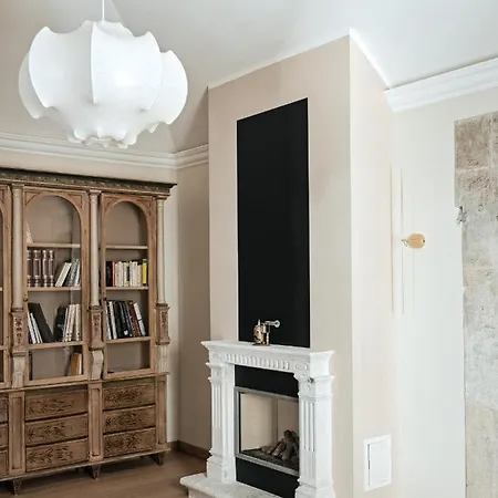 Dimora Fortebraccio Bed & Breakfast 4*