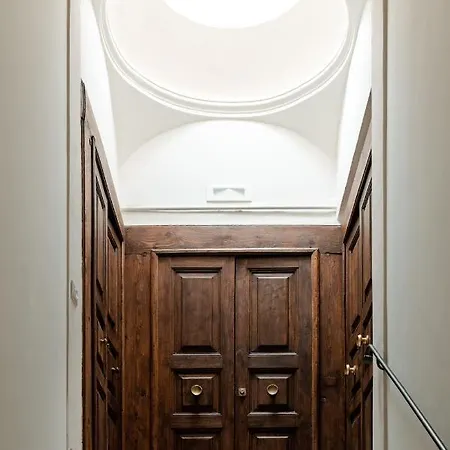 Bed & Breakfast Dimora Fortebraccio 4*