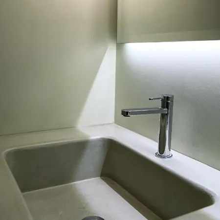 Dimora Fortebraccio Bed & Breakfast 4*