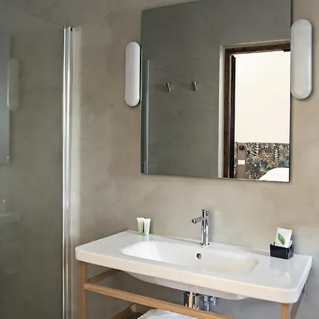 Dimora Fortebraccio Bed & Breakfast L'Aquila