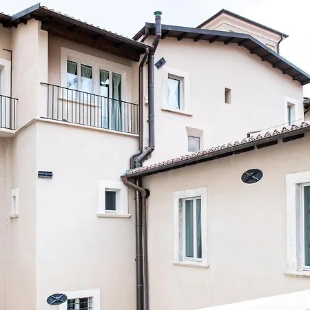 Dimora Fortebraccio 4* LʼAquila