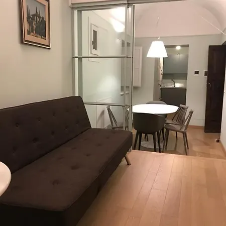 Dimora Fortebraccio Frühstückspension LʼAquila