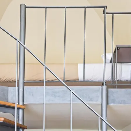 Bed & Breakfast Dimora Fortebraccio 4*