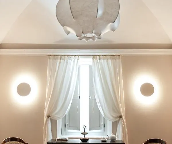 Dimora Fortebraccio Couette-café 4*