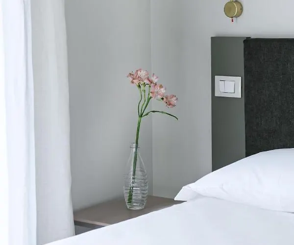 Couette-café Dimora Fortebraccio 4*