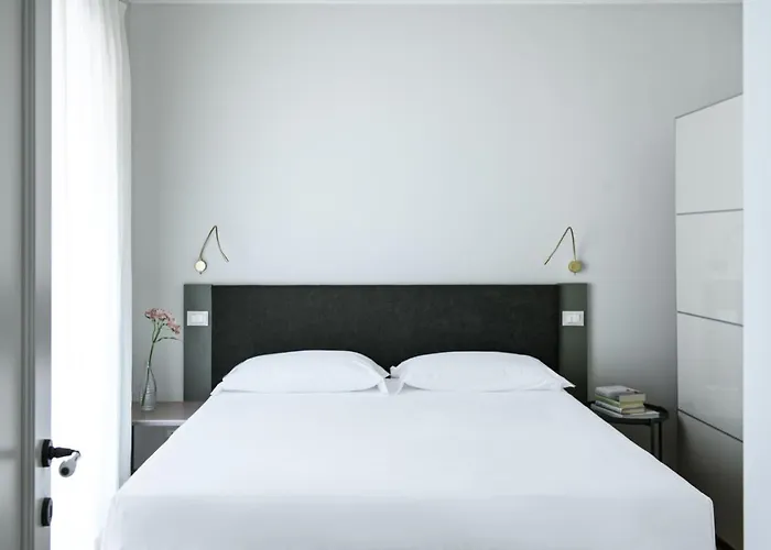 Couette-café Dimora Fortebraccio LʼAquila